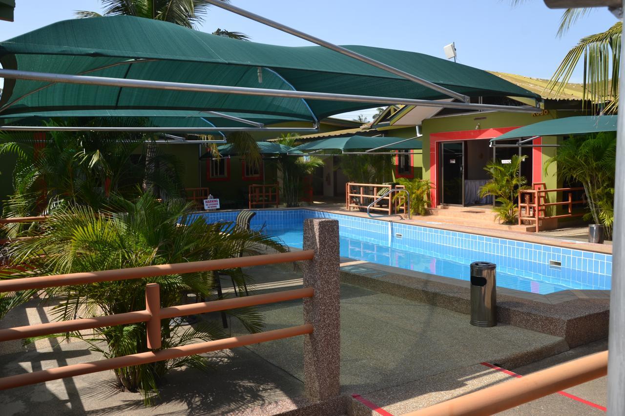Kaysens Grande Hotel Tema Buitenkant foto