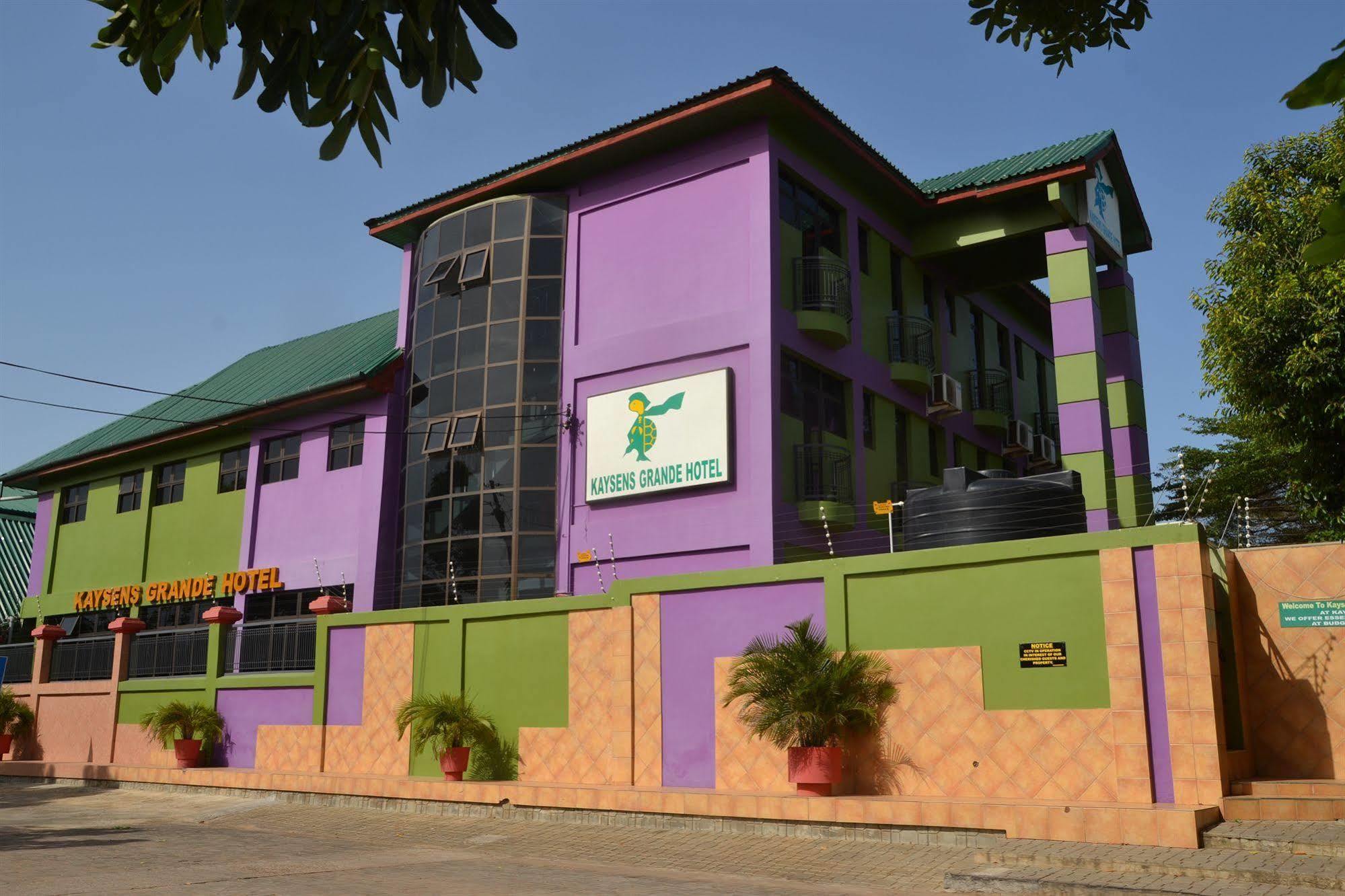 Kaysens Grande Hotel Tema Buitenkant foto